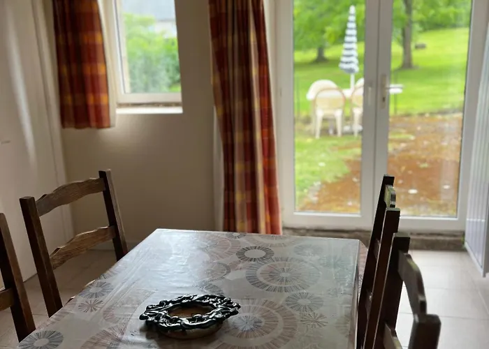 A Proximite Du Golf Et Du De La Dathee