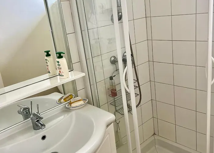 Ferienhaus A Proximite Du Golf Et Du De La Dathee